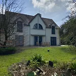 L'oree Du Mont Proche Du Mont Saint Michel Guest house