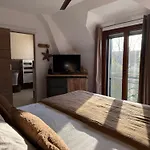 Guest house L'oree Du Mont Proche Du Mont Saint Michel 3*