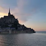 L'oree Du Mont Proche Du Mont Saint Michel 招待所 3*