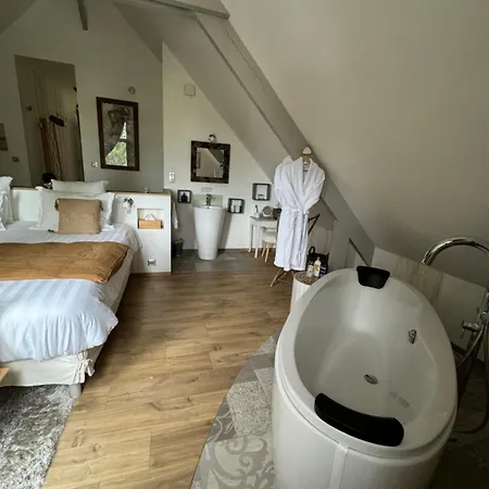 L'orée Du Mont Pontorson