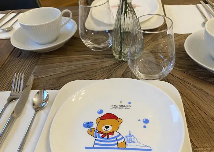 L'oree Du Mont Proche Du Mont Saint Michel Pontorson