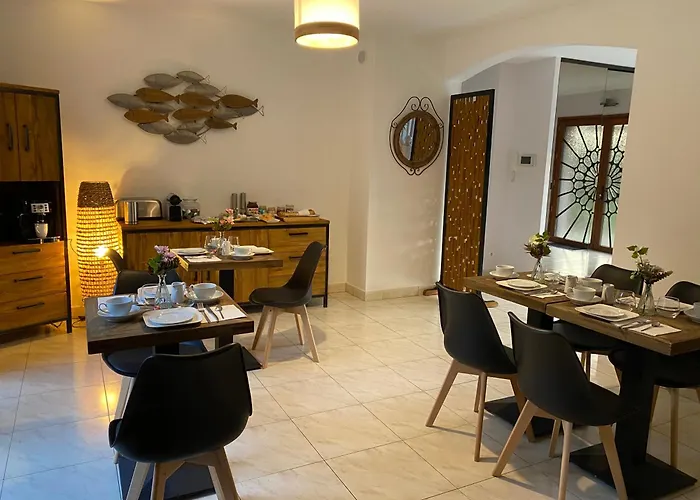 L'oree Du Mont Proche Du Mont Saint Michel Guest house Pontorson