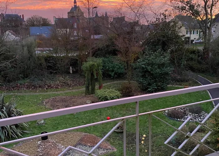 L'oree Du Mont Proche Du Mont Saint Michel