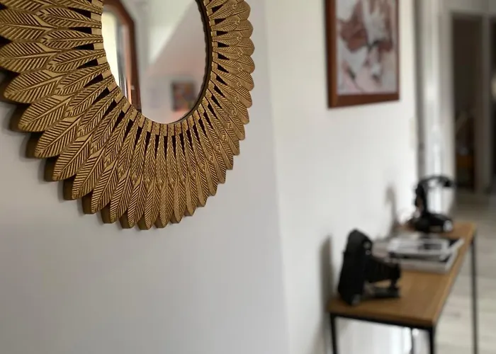 L'oree Du Mont Proche Du Mont Saint Michel בית הארחה