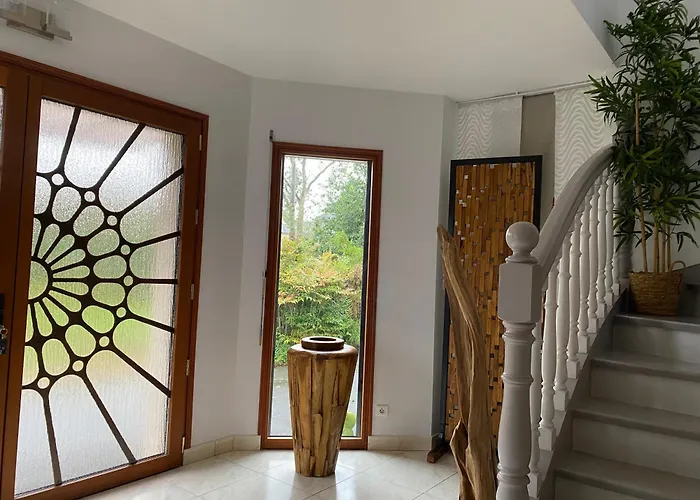 L'oree Du Mont Proche Du Mont Saint Michel Guest house 3*