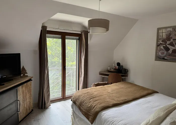 L'oree Du Mont Proche Du Mont Saint Michel Guest house