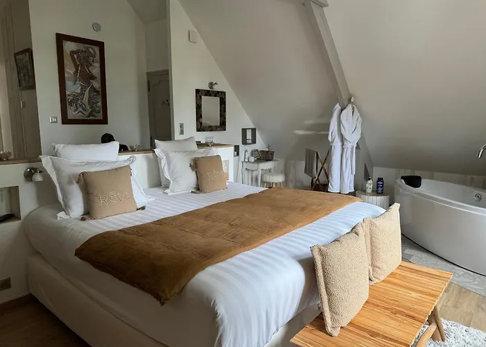 L'oree Du Mont Proche Du Mont Saint Michel בית הארחה פונטורסון