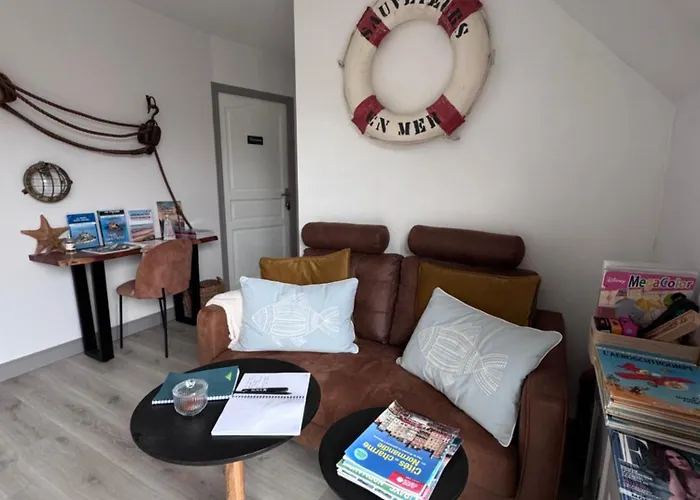 L'oree Du Mont Proche Du Mont Saint Michel Guest house 3*