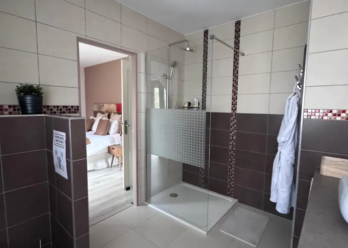 Gasthuis L'oree Du Mont Proche Du Mont Saint Michel 3*